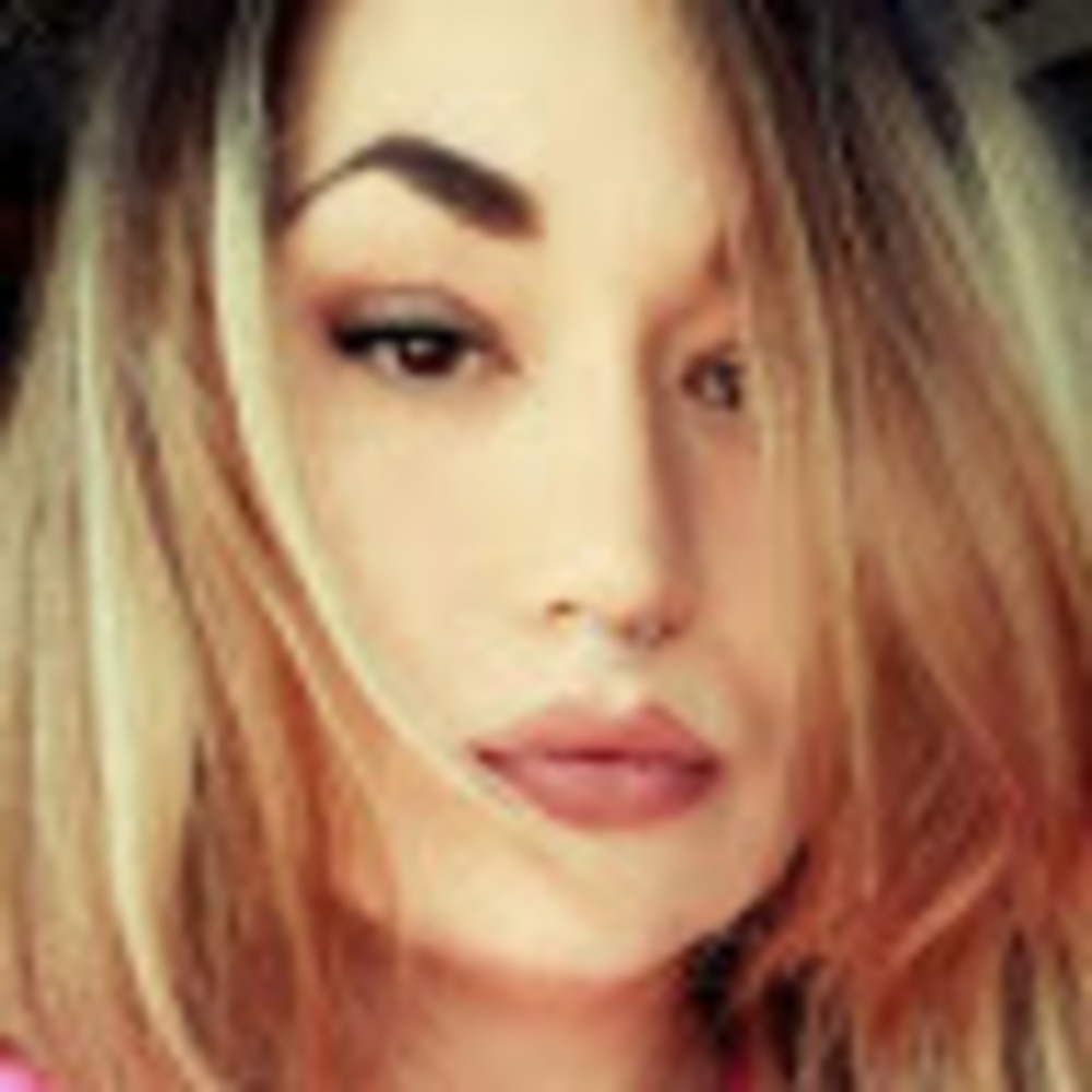 Meet your Posher, Sissy